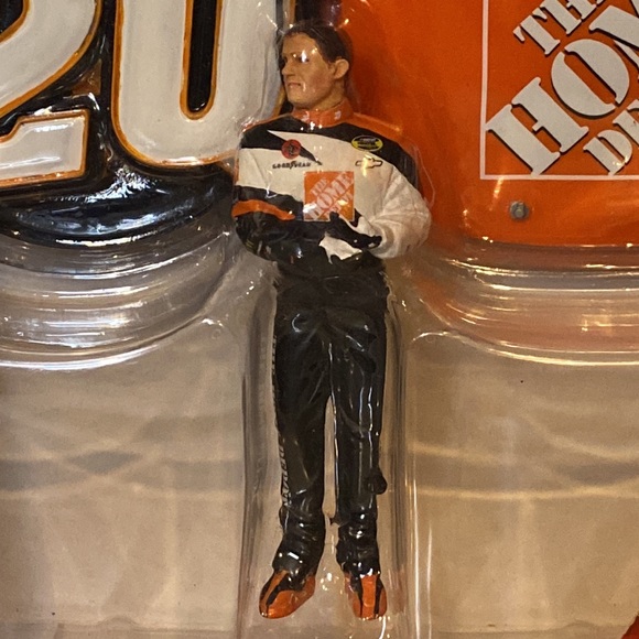 NASCAR 2002 Tony Stewart #20 Ornament Set Collectibles Home Depot - Picture 6 of 8